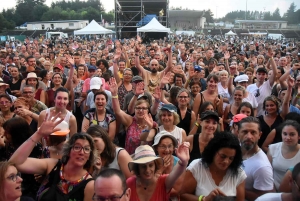 Sainte-Sigolène : Jenifer et Pascal Obispo devant 2 000 spectateurs aux Brumes