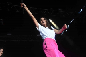 Sainte-Sigolène : Jenifer et Pascal Obispo devant 2 000 spectateurs aux Brumes