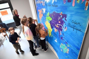 Araules : un voyage autour du monde pour les enfants des deux écoles