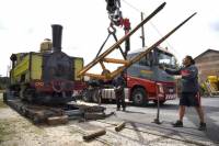 Une nouvelle locomotive à vapeur et un wagon salon sur le Velay-Express (vidéo)