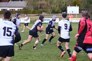 Rugby, R2 : Tence stoppe l&#039;hémorragie