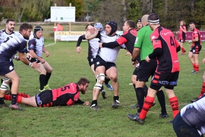 Rugby, R2 : Tence stoppe l&#039;hémorragie