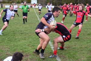 Rugby, R2 : Tence stoppe l&#039;hémorragie