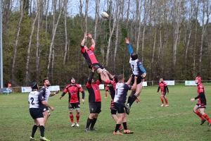 Rugby, R2 : Tence stoppe l&#039;hémorragie