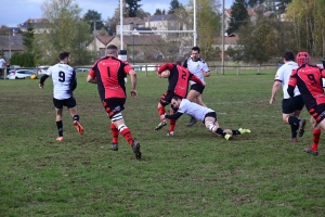 Rugby, R2 : Tence stoppe l&#039;hémorragie