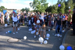 Bas-en-Basset : 400 personnes rassemblées devant le Square des anges