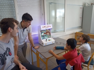 Monistrol-sur-Loire : les élèves de lycée du &quot;Château&quot; à la rencontre d’élèves de cycle 3 (CM2)