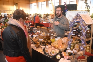 Bas-en-Basset : près de 70 exposants au marché de Noël d&#039;Anibal