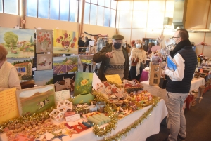 Bas-en-Basset : près de 70 exposants au marché de Noël d&#039;Anibal