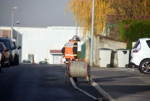 Monistrol-sur-Loire : les pompiers s&#039;entraînent dans une maison avant sa démolition