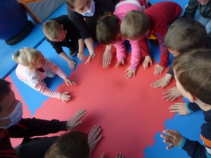 Montfaucon-en-Velay : à l&#039;école du cirque pour les élèves d&#039;Abel-Grimmer