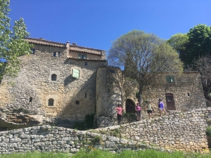 Le club randonnée monistrolien dans le Luberon