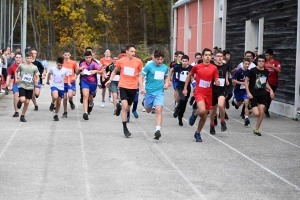 Dunières : 190 collégiens et 100 primaires du secteur au cross