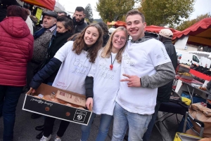 Bas-en-Basset : la foule des grands jours à la Foire aux ânes