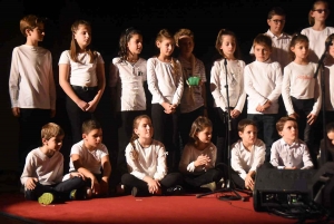 Saint-Maurice-de-Lignon : Yvan Marc et ses choristes en herbe séduisent le public