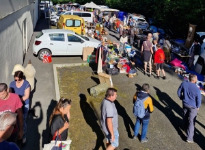 Saint-Julien-Chapteuil : plus de 220 exposants au vide-greniers