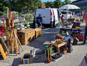 Saint-Julien-Chapteuil : plus de 220 exposants au vide-greniers