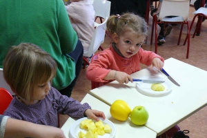 Grazac : une compote de pommes fait maison pour les écoliers