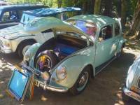 Les belles carrosseries de Grazac Auto Rétro au château de Montivert