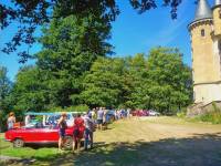 Les belles carrosseries de Grazac Auto Rétro au château de Montivert