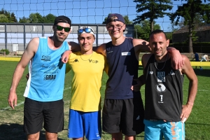 Les vainqueurs : Cyril Ferreira, Baptiste Creissens, Maxime Convert et Christophe Gasiorowski