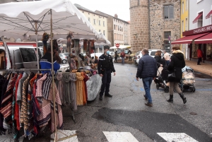 Yssingeaux : un contrôle sanitaire effectué sur le marché et dans les cafés