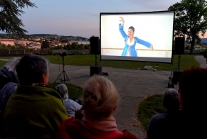 Une agréable soirée ciné plein air à Monistrol