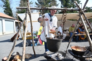 Lapte : un village gaulois installé sur la place de la mairie