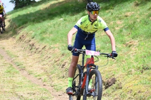 VTT à Montfaucon-en-Velay : la course des U15-U17