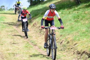 VTT à Montfaucon-en-Velay : la course des U15-U17