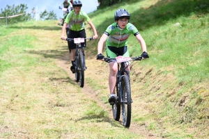 VTT à Montfaucon-en-Velay : la course des U15-U17