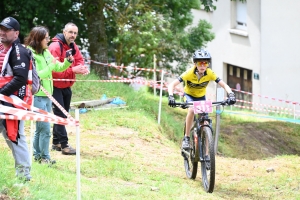 VTT à Montfaucon-en-Velay : la course des U15-U17