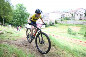 VTT à Montfaucon-en-Velay : la course des U15-U17