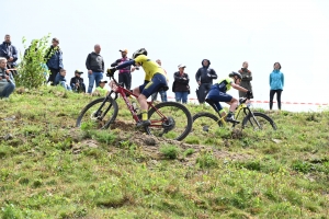 VTT à Montfaucon-en-Velay : la course des U15-U17