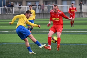 Foot, R2 : Monistrol a su se montrer patient contre Issoire