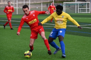 Foot, R2 : Monistrol a su se montrer patient contre Issoire