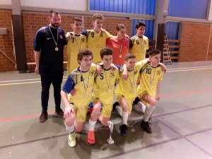 Montfaucon-en-Velay : Langeac et Le Puy s&#039;adjugent la coupe futsal U15