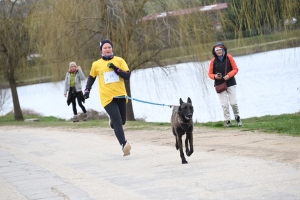 35 participants pour le premier canicross à Bas-en-Basset