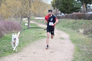 35 participants pour le premier canicross à Bas-en-Basset