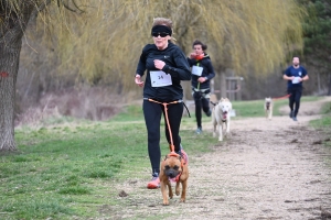 35 participants pour le premier canicross à Bas-en-Basset