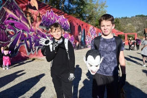 Retournac : 200 enfants au défilé costumé pour Halloween