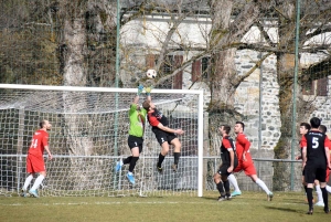 Foot : Saint-Julien-Chapteuil prend le bon quart