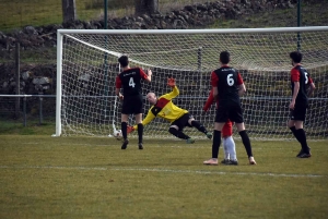 Foot : Saint-Julien-Chapteuil prend le bon quart