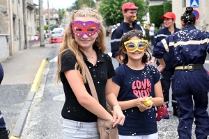 Retournac : les métiers incarnés à travers le corso de la Saint-Jean (vidéo)