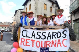 Retournac : les métiers incarnés à travers le corso de la Saint-Jean (vidéo)