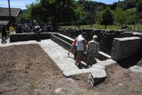 Bessamorel : 9 jeunes ont transformé le lavoir et le bachat de &quot;Messinhac&quot;