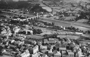 Retournac en 1949. Crédit DR