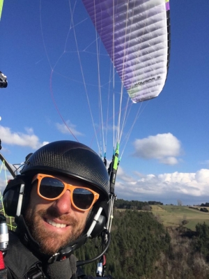 Lapte : Glenn Michelland en équipe de France aux championnats du monde de paramoteur (vidéo)