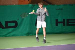 Tennis : une finale franco-française chez les garçons au Chambon-sur-Lignon