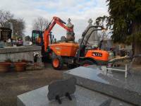 Grazac : des travaux s&#039;enchaînent au cimetière